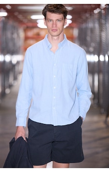 Grımelange Perttu Erkek %100 Pamuk Slim Fit Dar Kesim Düğmeli Yaka Keten Görünümlü Flamlı Mavi Gömle Grımelange Perttu Erkek %100 Pamuk Slim Fit Dar Kesim Düğmeli Yaka Keten Görünümlü Flamlı Mavi Gömle