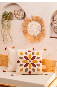 Doğa Motifli Püsküllü Kırlent Kılıfı Geometrik Desenli Çicek Çok Renkli Doğa Motifli Püsküllü Kırlent Kılıfı Geometrik Desenli Çicek Çok Renkli