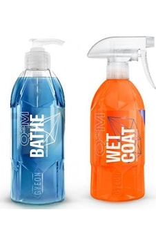 Gyeon Set Bathe Şampuan 500ml + Wetcoat Hızlı Cila 1000ml A Gyeon Set Bathe Şampuan 500ml + Wetcoat Hızlı Cila 1000ml A