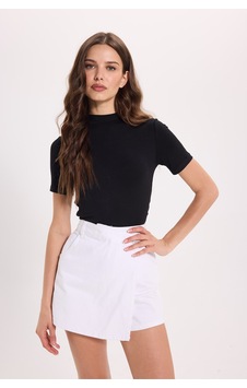 Tudors Kadın Standart Fit Kısa Kollu Yarım Balıkçı Yaka Siyah Bluz-34632 Lacivert Tudors Kadın Standart Fit Kısa Kollu Yarım Balıkçı Yaka Siyah Bluz-34632 Lacivert