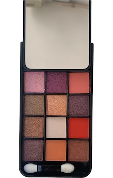 Mst Cosmetic Aynalı Far Paleti 12'li Mst Cosmetic Aynalı Far Paleti 12'li