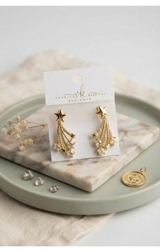 Gold Renk Zirkon Taşlı Halley Model Pirinç Kadın Küpe Altın Gold Renk Zirkon Taşlı Halley Model Pirinç Kadın Küpe Altın