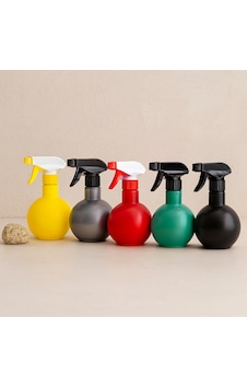 350 Ml Plastik Şeffaf Renkli Prizma Sprey Püskürtücü Şişe Diğer 350 Ml Plastik Şeffaf Renkli Prizma Sprey Püskürtücü Şişe Diğer