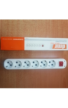 Dmr Demirbağ 6'lı Anahtarlı Klemensli Grup Priz Dmr Demirbağ 6'lı Anahtarlı Klemensli Grup Priz