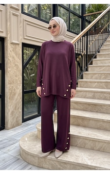 NUSS Düğme Detaylı Tunik Ve Pantolon Triko Takım 706 Bordo NUSS Düğme Detaylı Tunik Ve Pantolon Triko Takım 706 Bordo