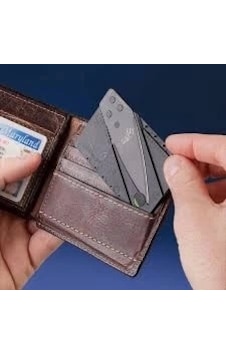 Kredi Kartı Şeklinde Bıçak Çok Renkli Kredi Kartı Şeklinde Bıçak Çok Renkli