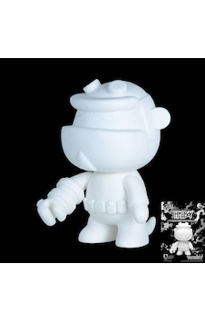Hellboy 5 Qee Figure: Do it Yourself Hellboy 5 Qee Figure: Do it Yourself