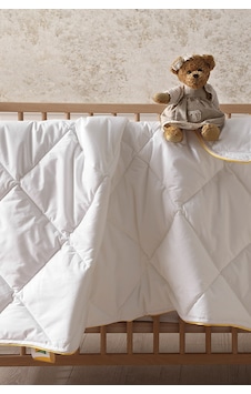 Yataş Bedding Dacron Hollofil Allerban Bebek Yorgan - 150 gr