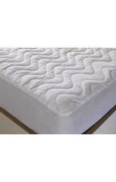 Sıvı Geçirmez Kapitoneli Fitted Tek Kişilik Yatak Pedi 120x200 Çok Renkli Sıvı Geçirmez Kapitoneli Fitted Tek Kişilik Yatak Pedi 120x200 Çok Renkli