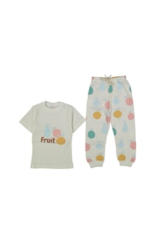Bebegen Kız Çocuk Ekru Meyve Baskılı Pijama Takımı Çok Renkli Bebegen Kız Çocuk Ekru Meyve Baskılı Pijama Takımı Çok Renkli