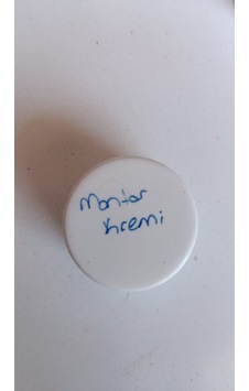 M Doğal Bitkisel Propolisli Krem M Doğal Bitkisel Propolisli Krem