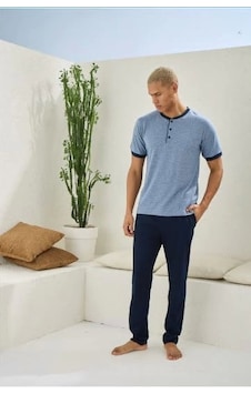 Moon Wear Erkek 2091 Erkek Midi Yaka Pijama Takım Mavi Moon Wear Erkek 2091 Erkek Midi Yaka Pijama Takım Mavi