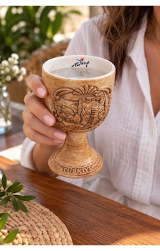 Kadeh 200 Ml Seramik Türkiye Temalı Ayaklı Dekoratif Bardak Çok Renkli Kadeh 200 Ml Seramik Türkiye Temalı Ayaklı Dekoratif Bardak Çok Renkli