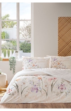 Özdilek White Lily Çift Kişilik Nevresim Takımı - Lila Renkli Özdilek White Lily Çift Kişilik Nevresim Takımı - Lila Renkli