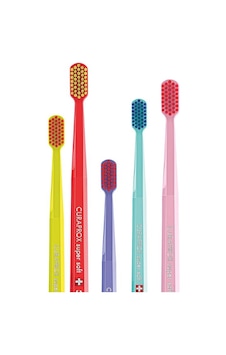 Curaprox Cs 3960 Super Soft Diş Fırçası Curaprox Cs 3960 Super Soft Diş Fırçası
