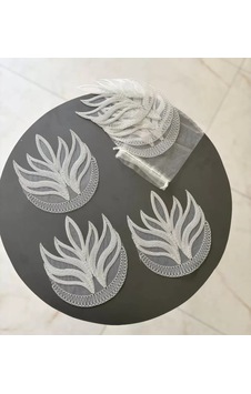 6'lı Dantel Kahve Sunumluğu 15x15 Cm Asorti Desenli Zarif Sunum Aksesuarı Çok Renkli 6'lı Dantel Kahve Sunumluğu 15x15 Cm Asorti Desenli Zarif Sunum Aksesuarı Çok Renkli
