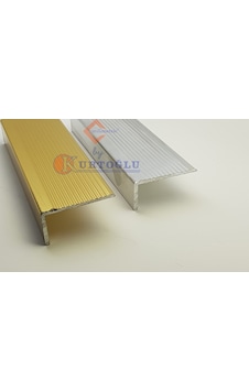 Alüminyum Köşe Profil Merdiven 2.3CM x 4.8CM Parlak Sarı 3 M Alüminyum Köşe Profil Merdiven 2.3CM x 4.8CM Parlak Sarı 3 M