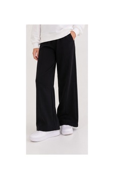 Mila Mood Kız Çocuk Ekru Sweatshirt Siyah Şal Detaylı Bol Paça Pantolon 2 Li Takım Siyah- Beyaz