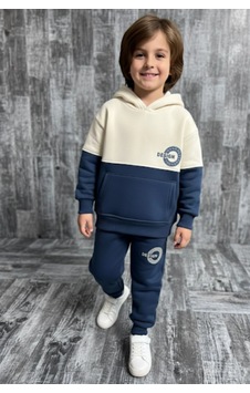 Koçak Kids Yeni Sezon 3 İplik Kapşonlu Ve Kanguru Cepli Erkek Çocuk Eşofman Takım Lacivert Koçak Kids Yeni Sezon 3 İplik Kapşonlu Ve Kanguru Cepli Erkek Çocuk Eşofman Takım Lacivert