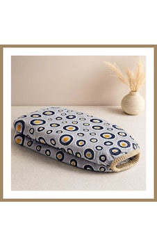 Bezos Ranforce Keçe Lamineli Lastikli Ütü Masası Bezi 140x50 Cm 22 Çok Renkli Bezos Ranforce Keçe Lamineli Lastikli Ütü Masası Bezi 140x50 Cm 22 Çok Renkli