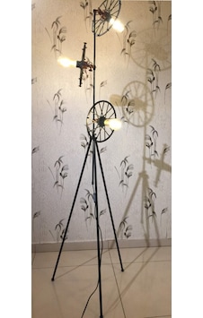 Mylights Retro Rustik Üçlü Üç Ayak Rustik Lambader Siyah Mylights Retro Rustik Üçlü Üç Ayak Rustik Lambader Siyah