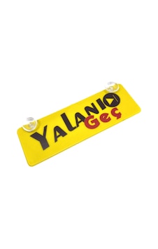 Yalanı Geç Yazılı Sarı Dekor Plaka Vantuzlu Cam Süsü 22x7.5cm Yalanı Geç Yazılı Sarı Dekor Plaka Vantuzlu Cam Süsü 22x7.5cm