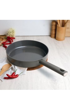 Belarıva 30 Cm Grı Sılıkon Saplı Tava Beyaz Belarıva 30 Cm Grı Sılıkon Saplı Tava Beyaz