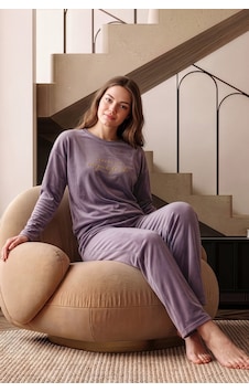 Nisanca Kışlık Kadın Kadife Pijama Takımı - Süper Soft Serisi Lila Nisanca Kışlık Kadın Kadife Pijama Takımı - Süper Soft Serisi Lila