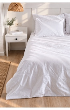 Paris Serisi 57tel Tek Kişilik Pamuk Ranforce Otel Nevresim - Yorgan Kılıfı 160 220cm Beyaz Paris Serisi 57tel Tek Kişilik Pamuk Ranforce Otel Nevresim - Yorgan Kılıfı 160 220cm Beyaz