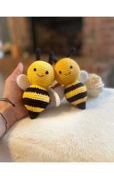 Amigurumi Arı Oyuncak Küçük Dekoratif Süs Amigurumi Arı Oyuncak Küçük Dekoratif Süs