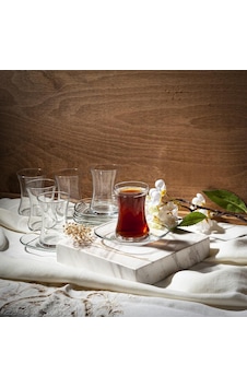 Lav Çay Seti Çay Takımı - Çay Bardağı Çay Tabağı 24 Prç. Lav Çay Seti Çay Takımı - Çay Bardağı Çay Tabağı 24 Prç.