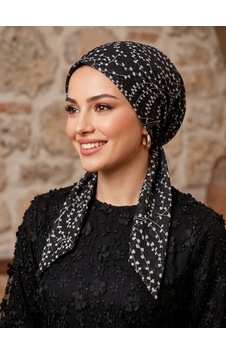 Raşelkori Tesettür Eşarp Bone Beyaz - Siyah Raşelkori Tesettür Eşarp Bone Beyaz - Siyah