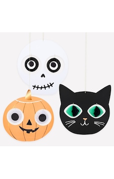 Meri Meri - Halloween - Cadılar Bayramı Kafalar Asılan Süs 0 - 99 Meri Meri - Halloween - Cadılar Bayramı Kafalar Asılan Süs 0 - 99