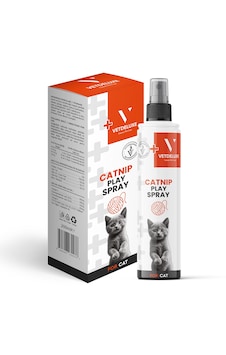 Vetdeluxe Catnip Play Spray Kediler İçin Kedi Otlu Oyun Spreyi 150 ML