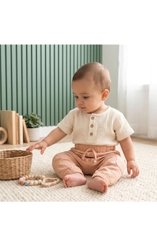 Tiffany Baby Kıds Tiffany Baby Bebek Lycra Theme Müslin Düğmeli Pantolon Bej 26006 Tiffany Baby Kıds Tiffany Baby Bebek Lycra Theme Müslin Düğmeli Pantolon Bej 26006