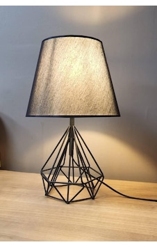 Piramit Siyah Ayaklı Abajur Masa Lambası Siyah Şapka Salon Yatak Odası Abajur Siyah Piramit Siyah Ayaklı Abajur Masa Lambası Siyah Şapka Salon Yatak Odası Abajur Siyah