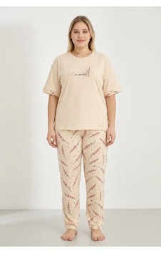 Lukitus Büyük Beden Kısa Kollu Milan Kumaş Kadın Pijama Takımı Krem Lukitus Büyük Beden Kısa Kollu Milan Kumaş Kadın Pijama Takımı Krem