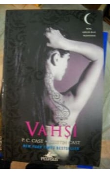 Vahşi/P. C. Cast.Kristin Cast Vahşi/P. C. Cast.Kristin Cast