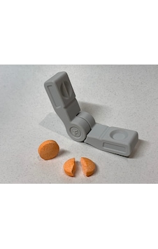 Mini İlaç Bölücü 3d Baskı Hap Kesici Tablet Bölme Aparatı Taşınabilir Mini İlaç Bölücü 3d Baskı Hap Kesici Tablet Bölme Aparatı Taşınabilir