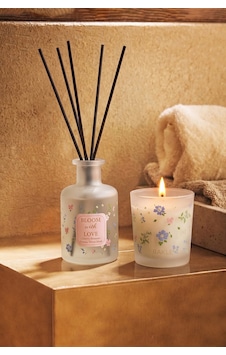 Bloom & Love Oda Kokusu Ve Mum Seti 200 Cc Renkli