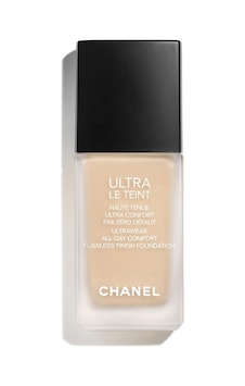 Chanel Le Teint Ultra Fondöten BR22 Chanel Le Teint Ultra Fondöten BR22