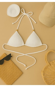 Intive Lingerie Kadın Beyaz Pedli Üçgen Bikini Üstü Halter Bağlamalı Aksesuarlı Intive Lingerie Kadın Beyaz Pedli Üçgen Bikini Üstü Halter Bağlamalı Aksesuarlı
