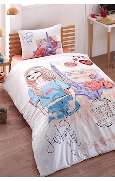 Kristal Fashion Genç Tek Kişilik Pike Takımı Çok Renkli Kristal Fashion Genç Tek Kişilik Pike Takımı Çok Renkli