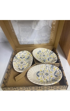 Konak Züccaciye 16 Cm 3 Lü Seramik Kayık Desenli Çiçekli Konak Züccaciye 16 Cm 3 Lü Seramik Kayık Desenli Çiçekli