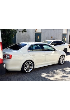 Vw Jetta Marşpiyel Takımı Mk5 - Plastik Vw Jetta Marşpiyel Takımı Mk5 - Plastik