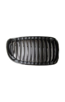 Bmw 1 Serisi 2009-2011 Ön Panjur Sağ Siyah - Nikelaj Çerçeveli Tyg Oem No: 51137179656 Bmw 1 Serisi 2009-2011 Ön Panjur Sağ Siyah - Nikelaj Çerçeveli Tyg Oem No: 51137179656