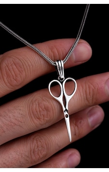 Vog Makas Figürlü Kuaför Terzi Makası 925 Ayar Gümüş Model 2 Sevgiliye Eşe Babaya Hediye Kolye Gümüş Vog Makas Figürlü Kuaför Terzi Makası 925 Ayar Gümüş Model 2 Sevgiliye Eşe Babaya Hediye Kolye Gümüş