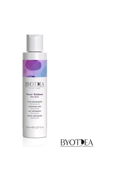 Byotea Never Without Yağlı Karma Ciltler İçin Salisilik Asit Çinko Matlaştırıcı Temizleme Sütü 150ml