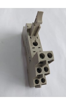 Omron Soket, DIN rayına/yüzeye montaj, 8 pinli, vidalı terminalle Omron Soket, DIN rayına/yüzeye montaj, 8 pinli, vidalı terminalle