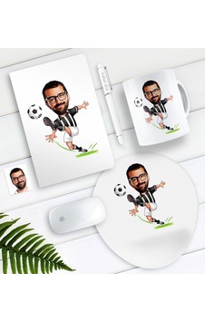 Kişiye Özel Bay Siyah Beyaz Futbolcu Karikatürlü Defter Kalem Kupa Kişiye Özel Bay Siyah Beyaz Futbolcu Karikatürlü Defter Kalem Kupa